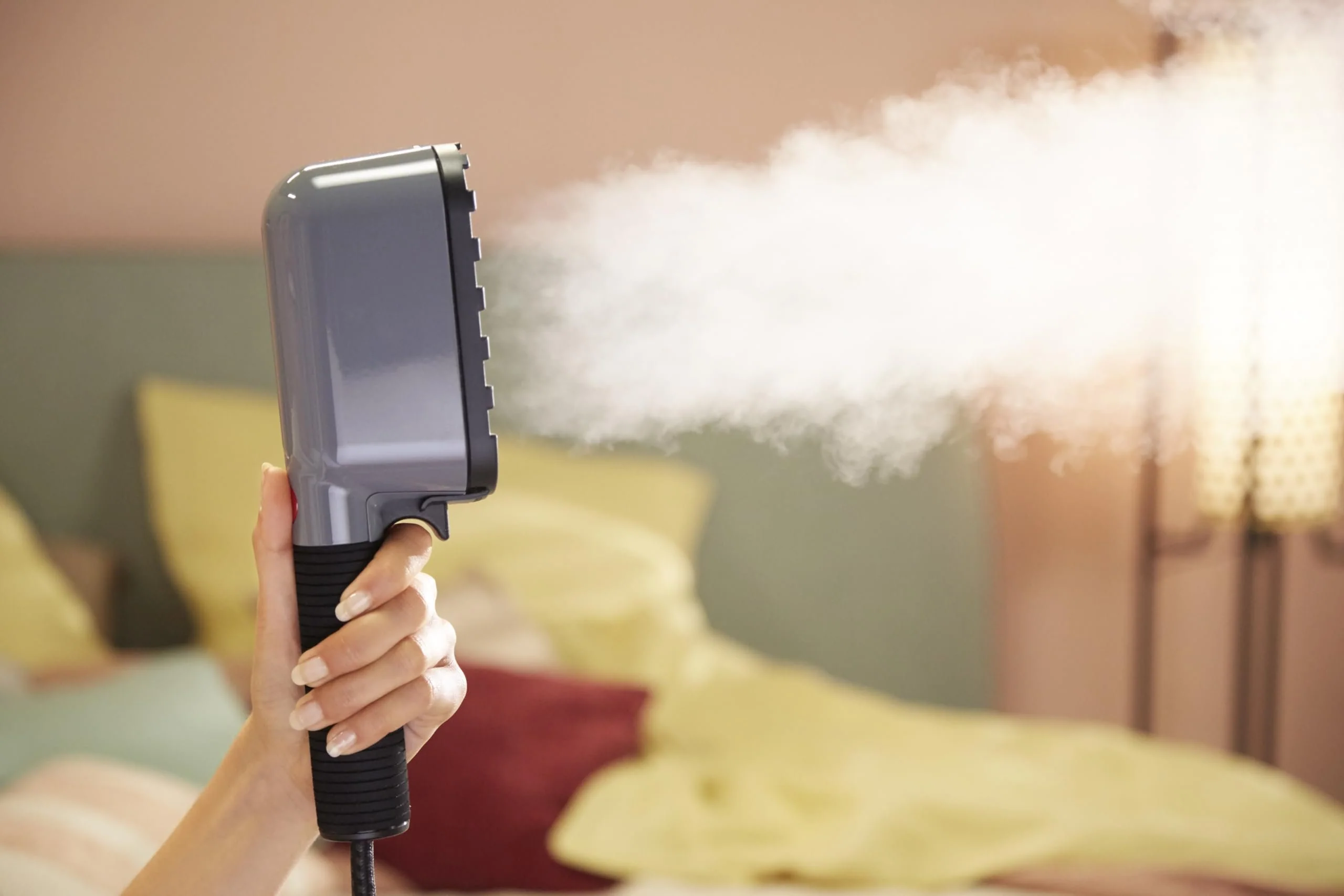 Laurastar IZZI Plus Garment and Hard Surfaces Steamer - Image 5